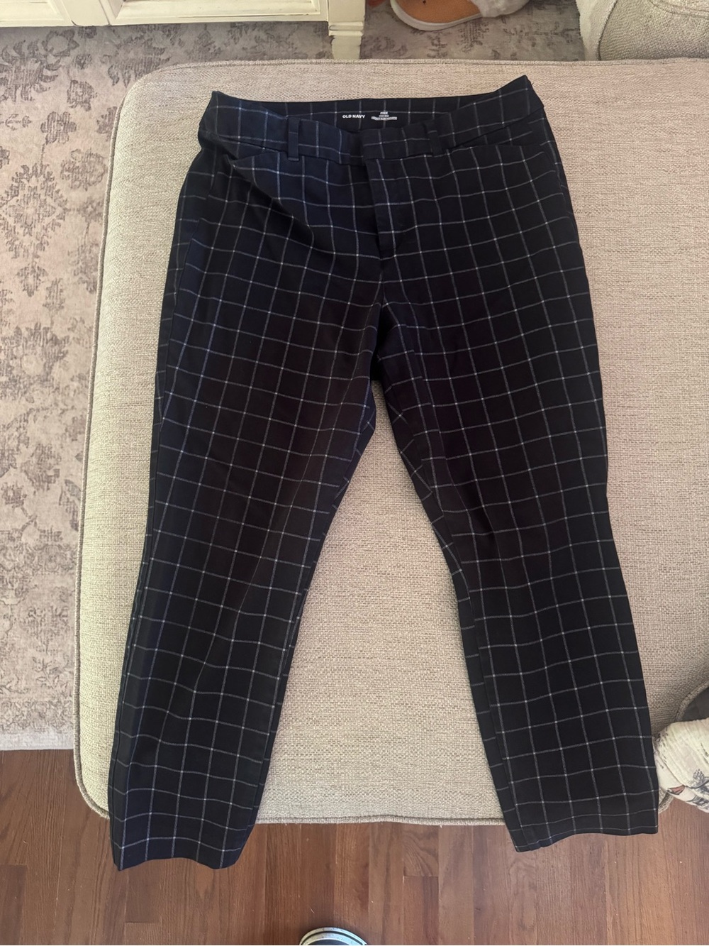 Old Navy pixie high rise size 10